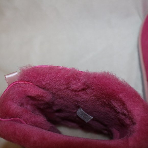 NIB UGG BAILEY BOW YOUTH 6 WOMEN'S 8 WATER RESISTANT SUEDE SHEARLING BOO… - Picture 4 of 9